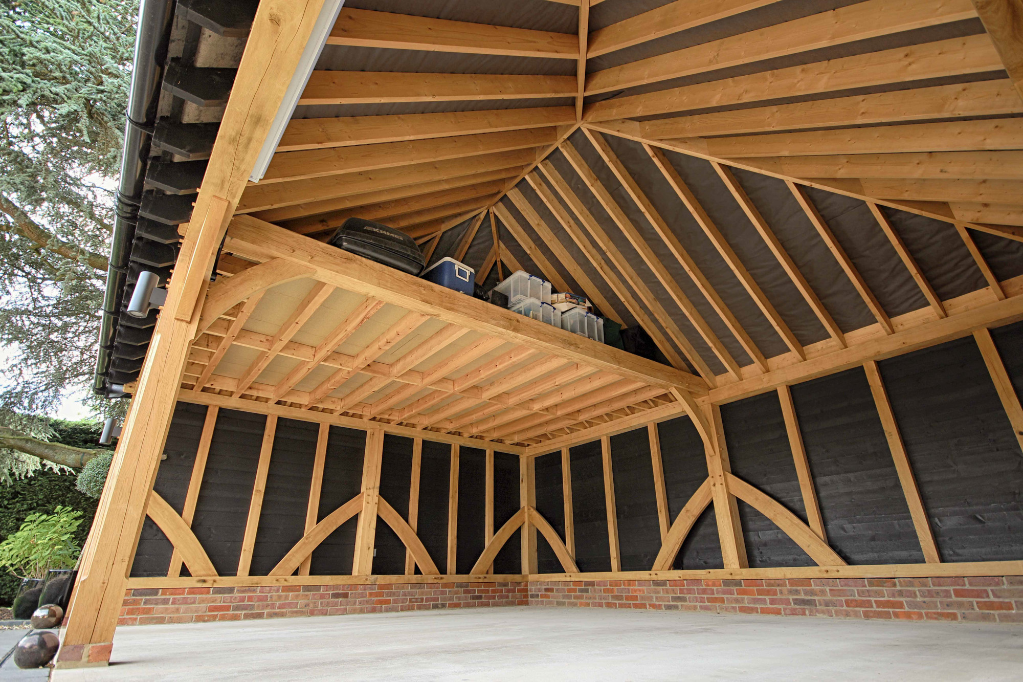 Interior Of Extrawide Garage.jpg